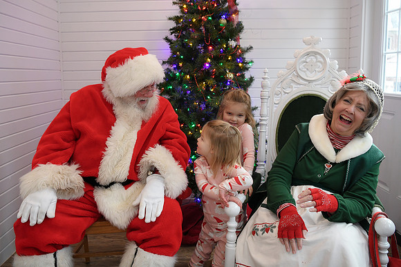 Marleigh Girls Santa 21