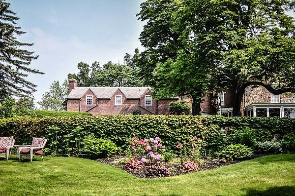 Carter & Marlah Wedding Photos [grounds] 014