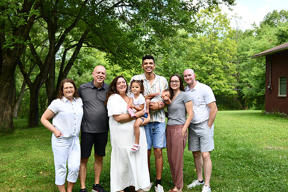 Ash Family 054