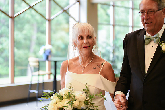 Kellie & Jim [receiving line] 004
