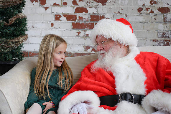 2024 Santa [Beebe] 01