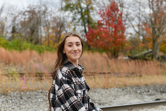 Carmella [MHS Class of 2025] proofs 195