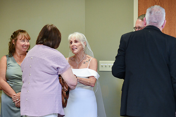Kellie & Jim [receiving line] 043