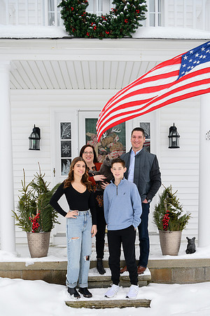 2025 February Cover Familly 04