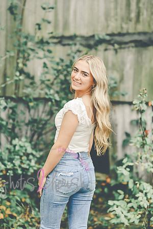 Meghan [class of 2025] peek 05