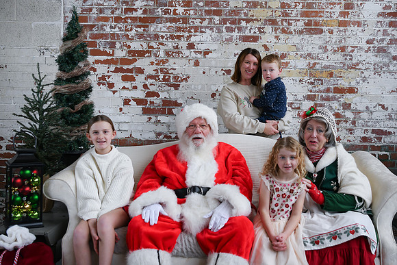 2024 Santa [Stefanik] 29