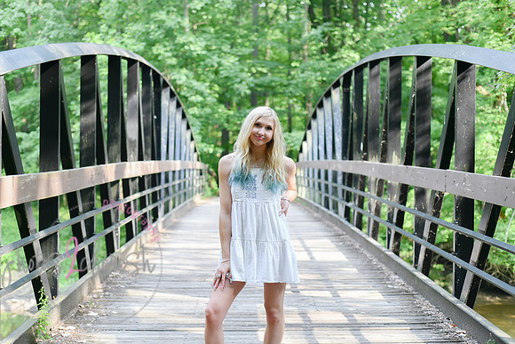 Gwen [MHS Senior] 200