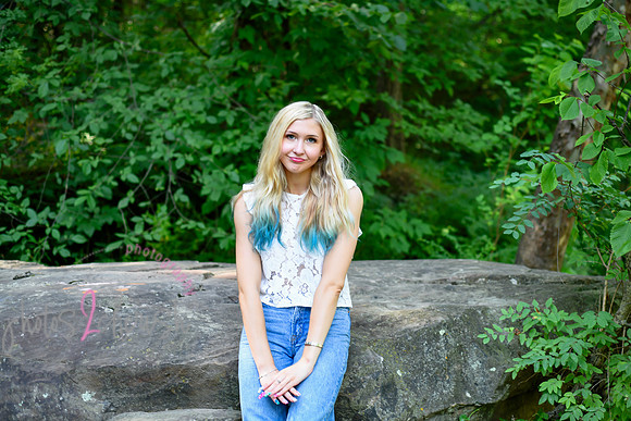 Gwen [MHS Senior] 147