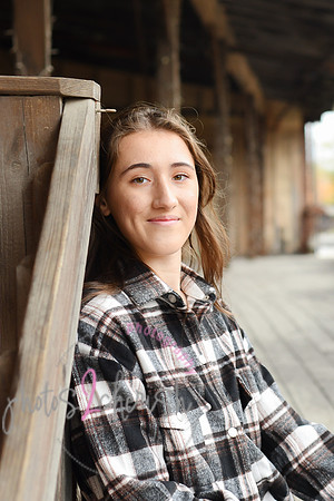 Carmella [MHS Class of 2025] proofs 185