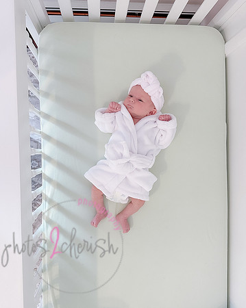 Amelia [newborn] images 148