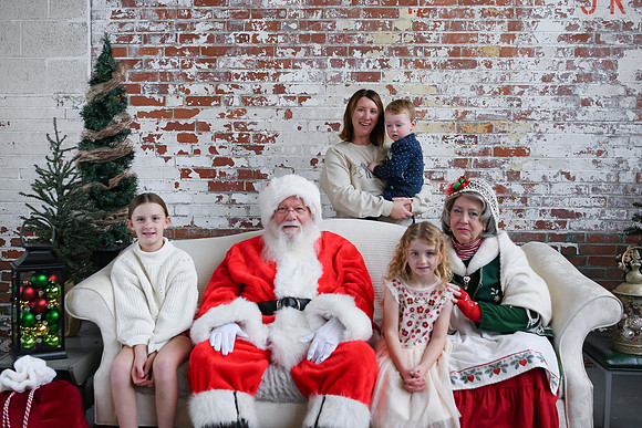 2024 Santa [Stefanik] 25