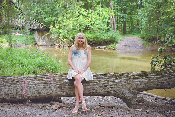 Gwen [MHS Senior] 170