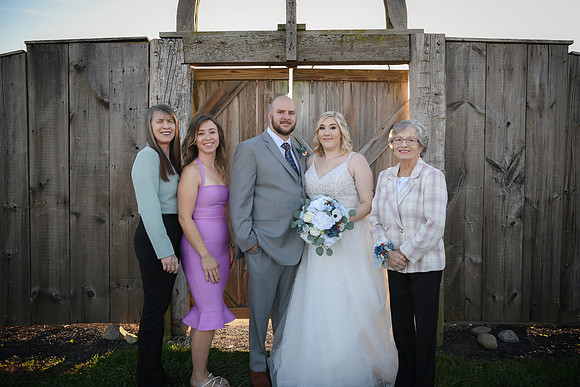Piper & Eddie [Bride Family] 158