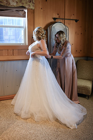 Piper & Eddie WD [getting ready] 52