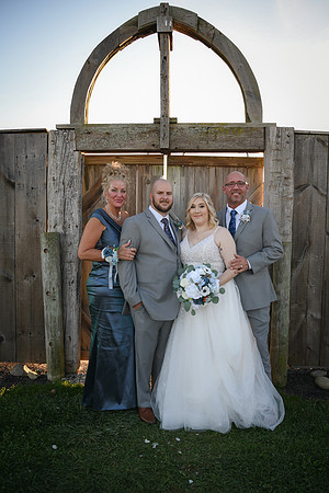 Piper & Eddie [Bride Family] 203