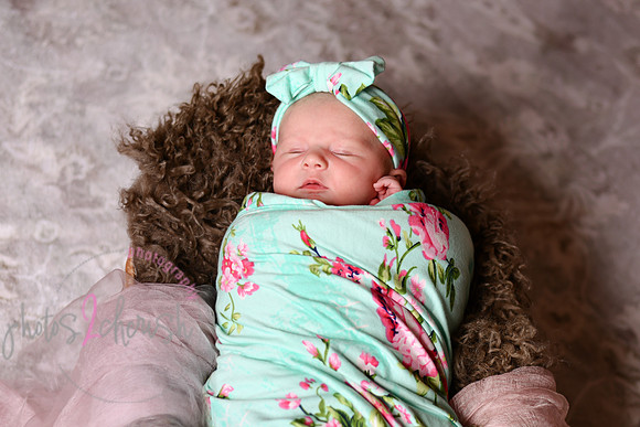Amelia [newborn] images 107
