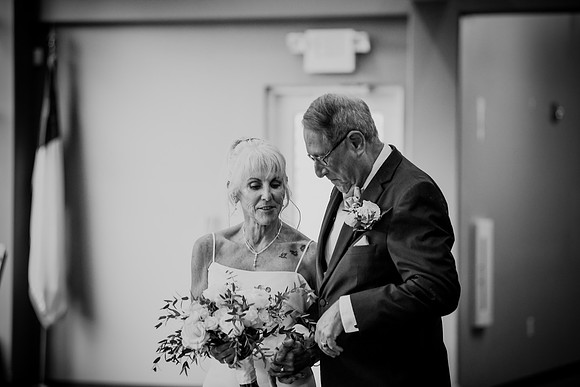 Kellie & Jim [receiving line] 001