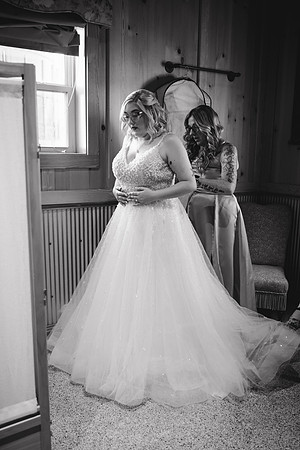 Piper & Eddie WD [getting ready] 44