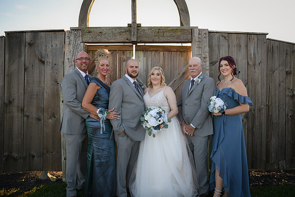 Piper & Eddie [Bride Family] 176