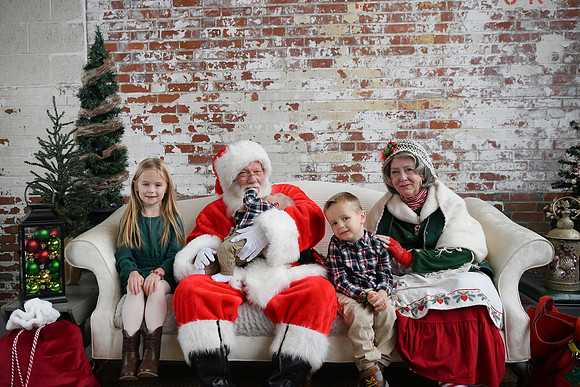 2024 Santa [Beebe] 24