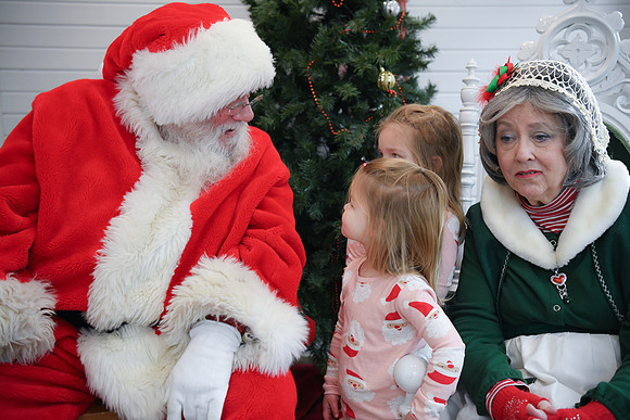 Marleigh Girls Santa 06