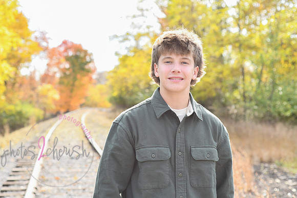 2025 MHS Senior [Cameron] 100