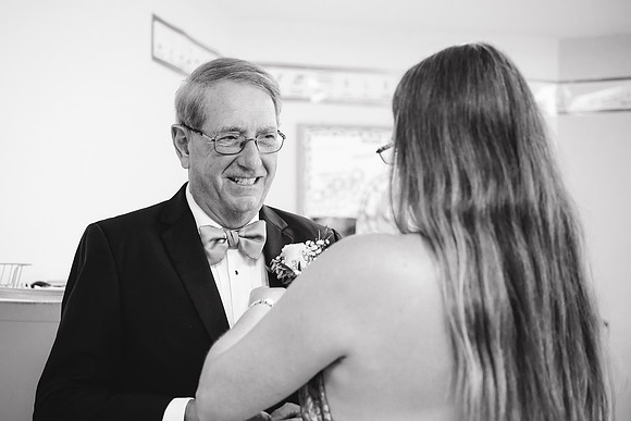 Kellie & Jim [getting ready] 128
