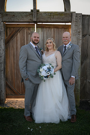 Piper & Eddie [Bride Family] 189