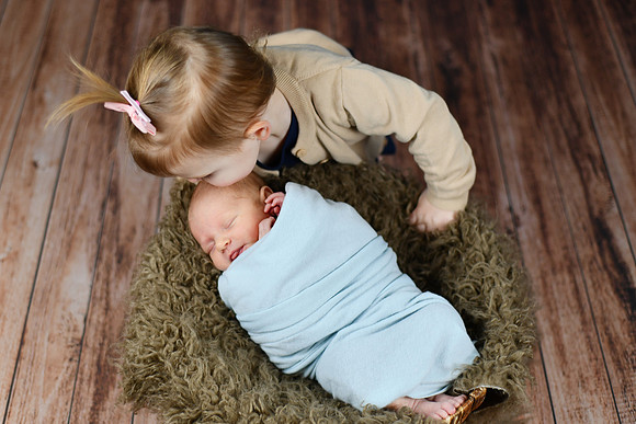 Noah Newborn 233