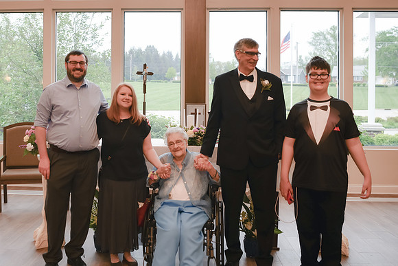 Mike & Smiley [Wedding] 022