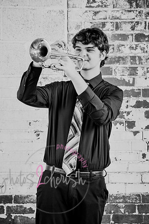 Jacob [MHS class of 2024] 035