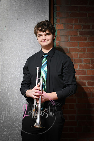 Jacob [MHS class of 2024] 054