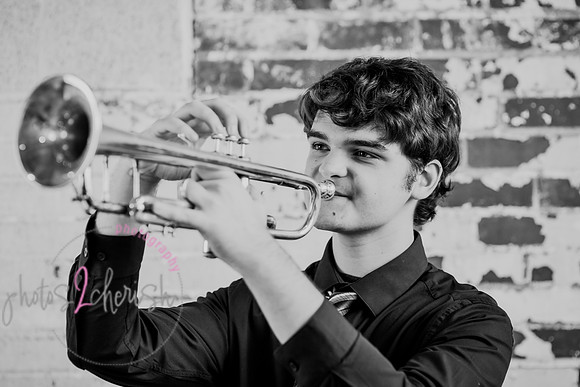 Jacob [MHS class of 2024] 029