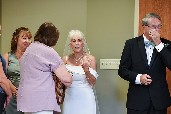 Kellie & Jim [receiving line] 047