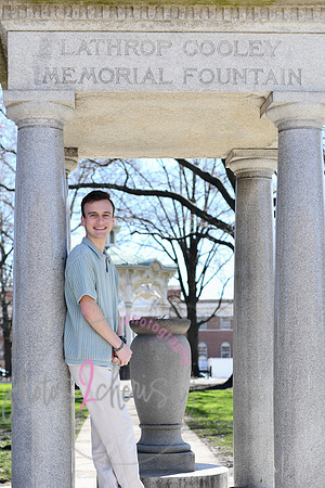 Zachary [MHS Class of 2025] square 43