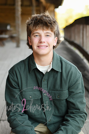 2025 MHS Senior [Cameron] 002