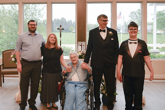 Mike & Smiley [Wedding] 021