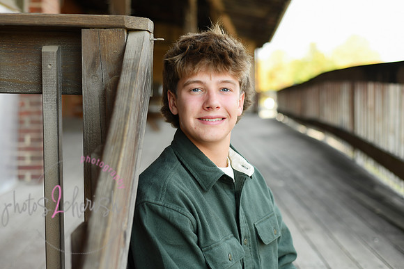 2025 MHS Senior [Cameron] 019