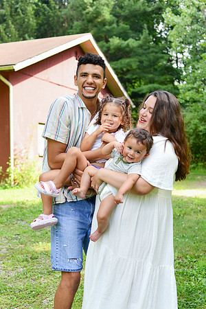 Ash Family 086