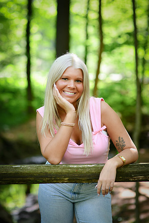 Katie [class of 2024] 088