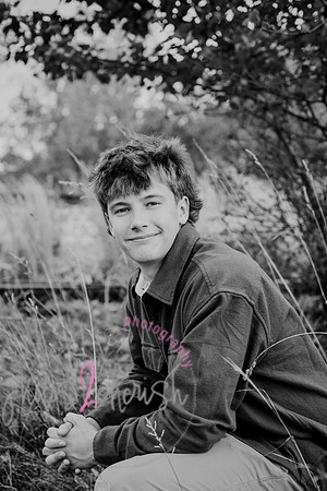 2025 MHS Senior [Cameron] 075