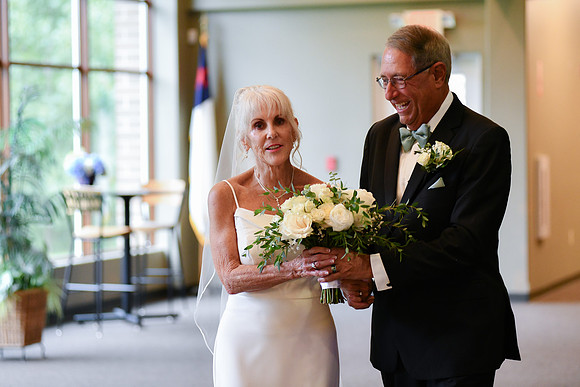 Kellie & Jim [receiving line] 003