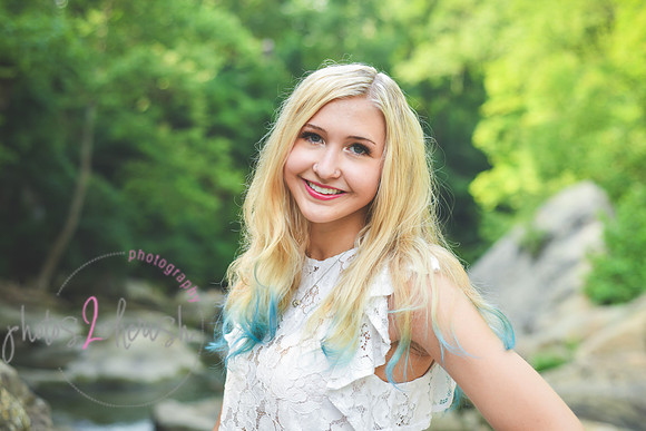Gwen [MHS Senior] 062