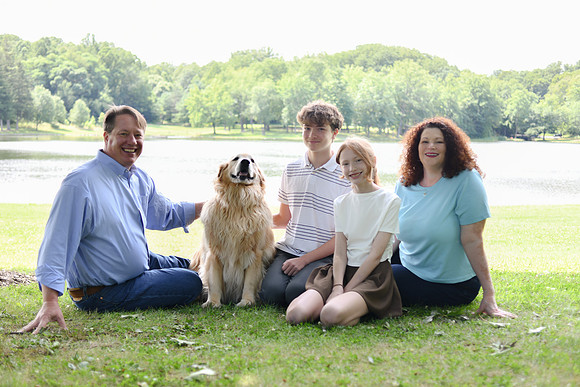 VanHo [2025] family 033