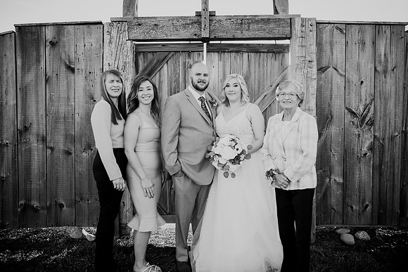 Piper & Eddie [Bride Family] 156