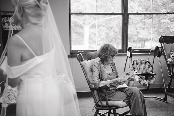 Kellie & Jim [getting ready] 116