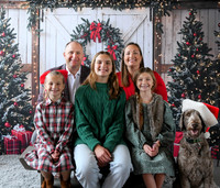 Sublett Family [Holiday 2024] 08