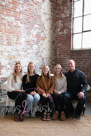Magazine Cover Family [2025 January] 06