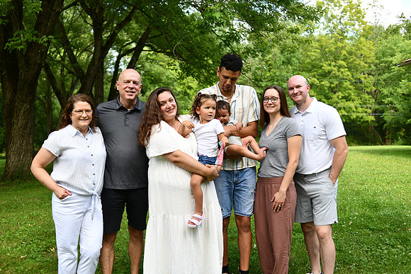 Ash Family 065