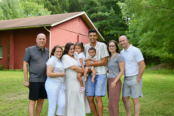 Ash Family 044